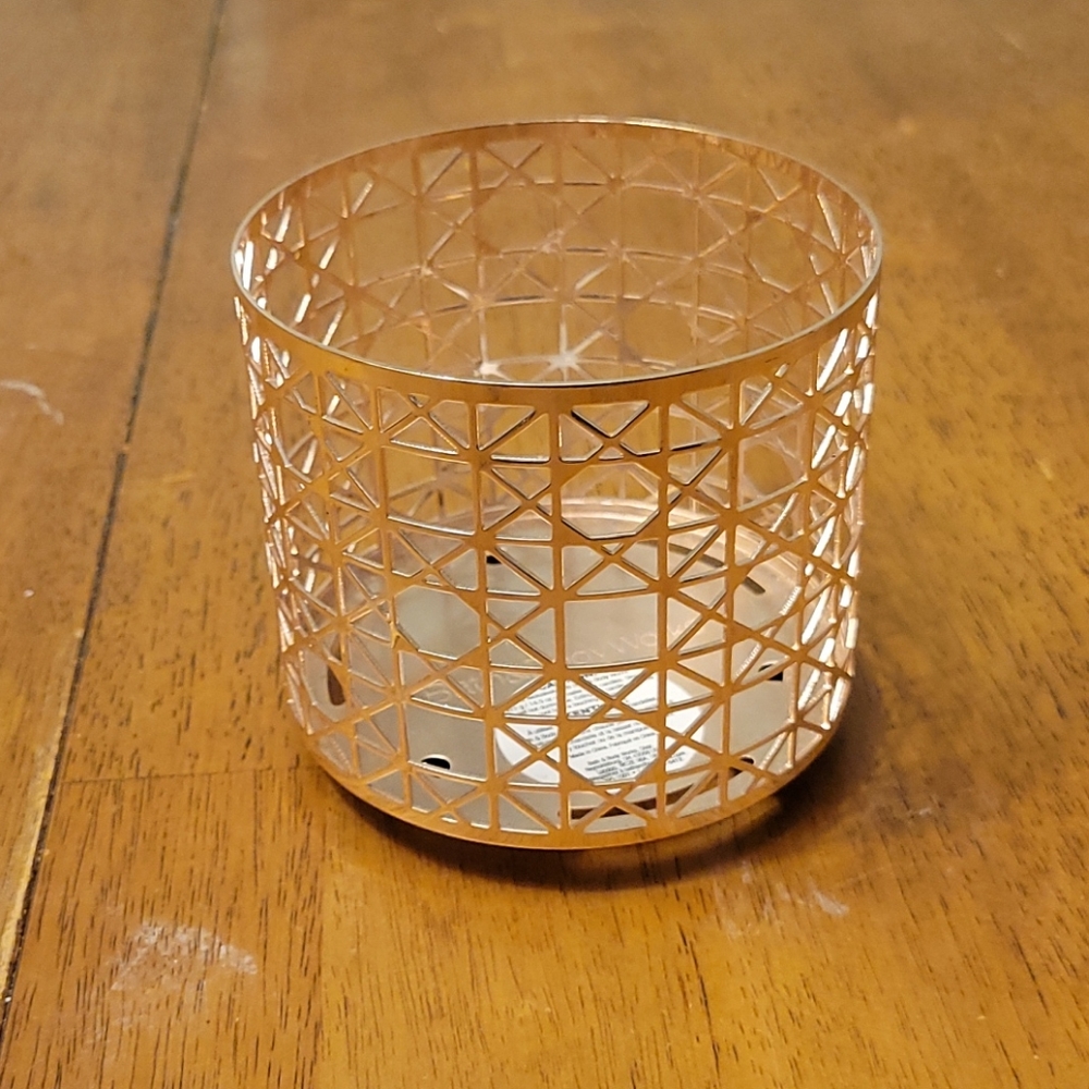 Candle holder